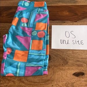 ONE SIZE lularoe leggings NEW never worn
